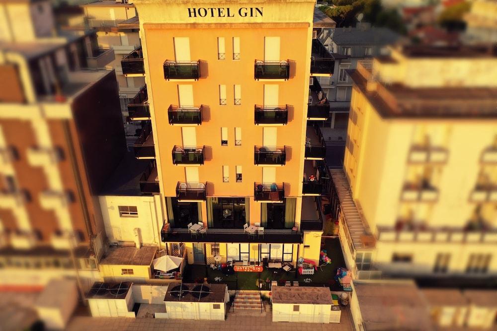Hotel Gin Rimini Zewnętrze zdjęcie