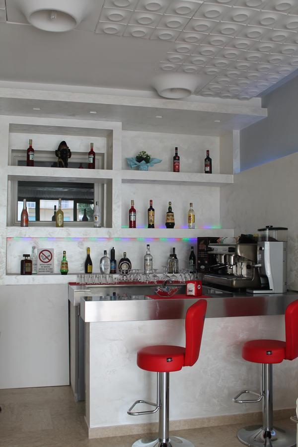 Hotel Gin Rimini Zewnętrze zdjęcie